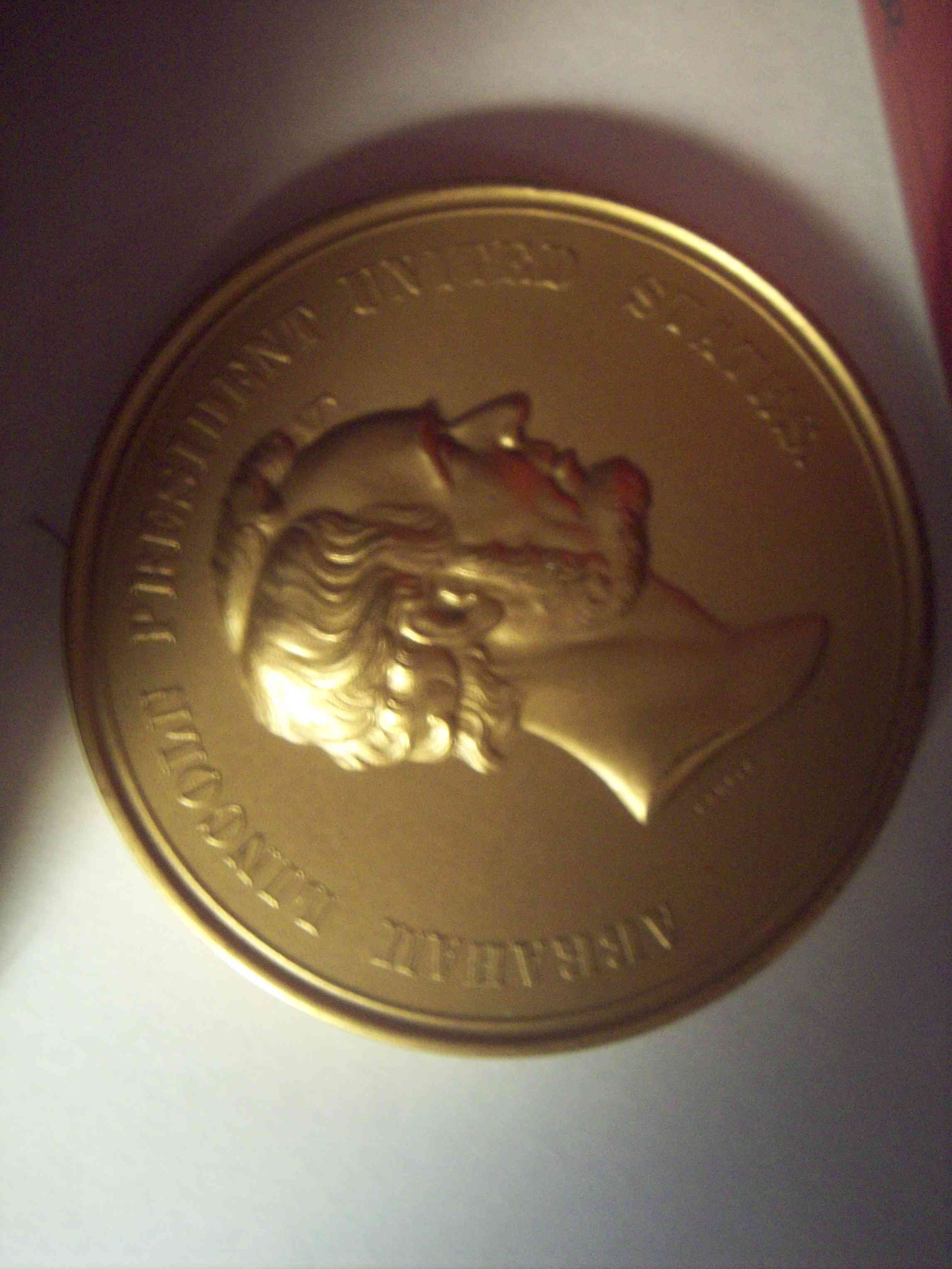 Abraham-Lincoln-Emancipation-Proclamation-Medal-Strong-Doubled-Die-REV-45mm-52g-Jan-1-St-1873-BU